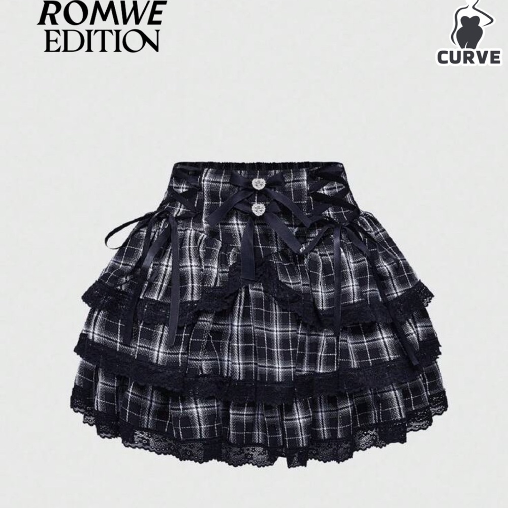 SHEIN Plaid Ruffle Mini Skirt with Lace Trim